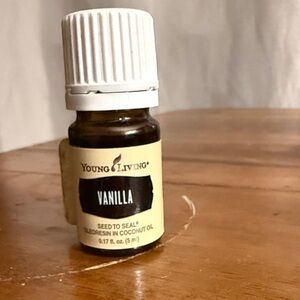 Young Living Vanilla Oil with White Cap and Cream Label